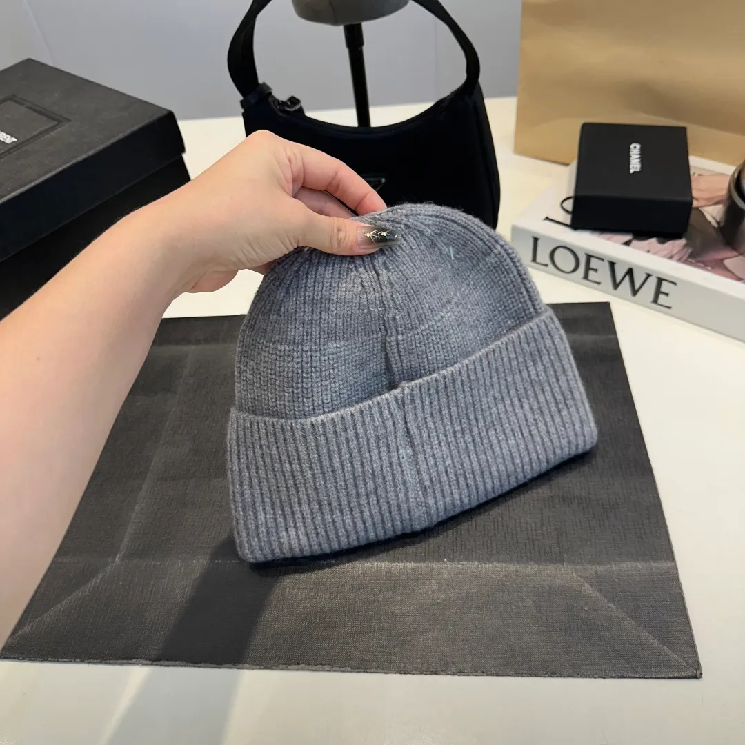 P60 Croxin new knitted beanie